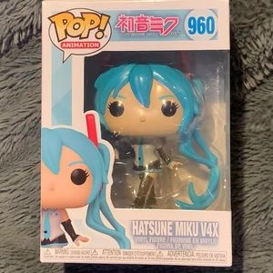 HATSUNE MIKU V4X